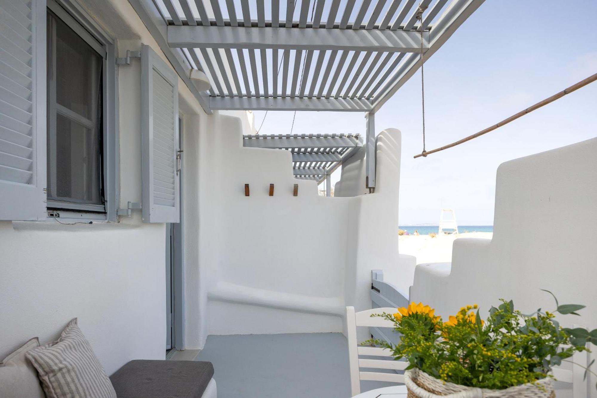 Flisvos Naxos City